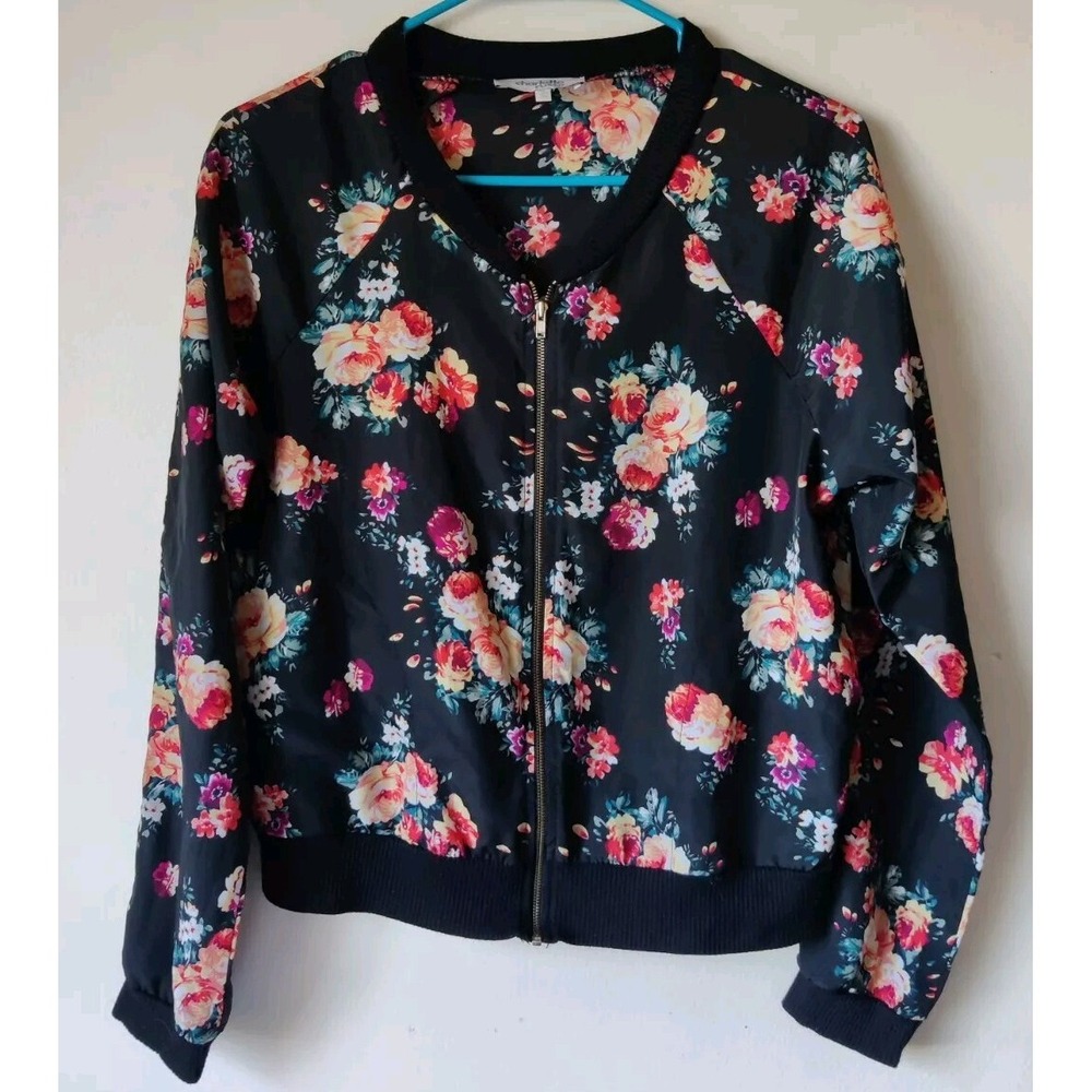 Charlotte Russe Junior/Womens Satin Like Bomber Jacket Size Medium Floral Zipper